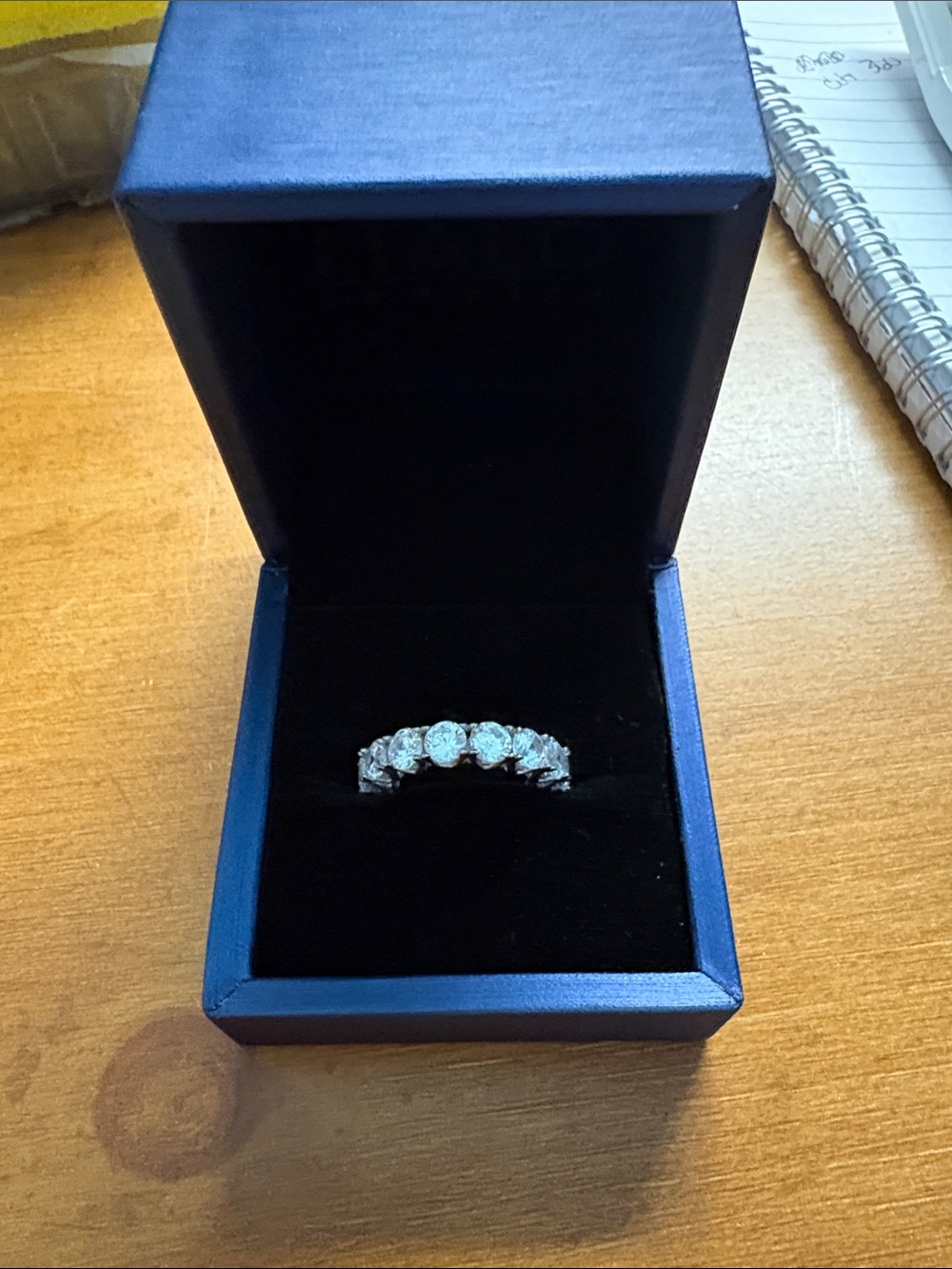 Anniversary “Diamond “Band in White Metal - Sparkling White